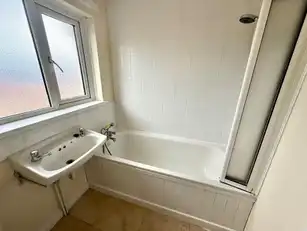 29 Rossdowney DriveImage 20