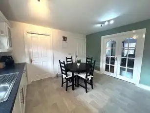 18 Summer Meadows ManorImage 14