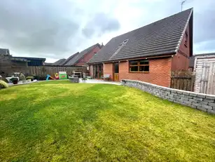 18 Summer Meadows ManorImage 36