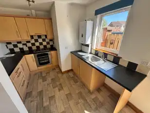 25 Balmoral SquareImage 11