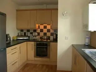 25 Balmoral SquareImage 5