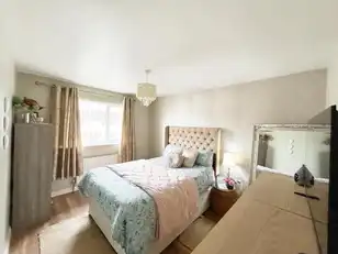 22 Dergmoney HeightsImage 7