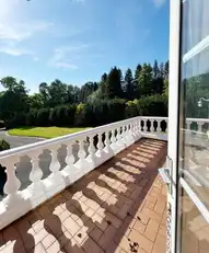4 Retreat CloseImage 40