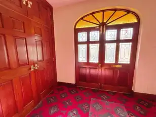 4 Retreat CloseImage 4