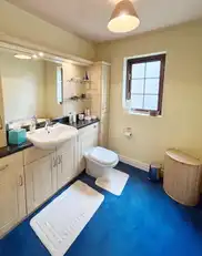 5 Castle GroveImage 25