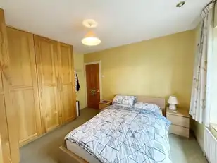 5 Castle GroveImage 27