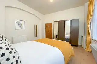2 Belgravia AvenueImage 2