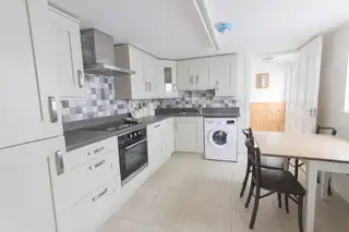 5 Richmond CresentImage 3