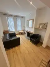 64 London StreetImage 10
