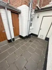64 London StreetImage 28