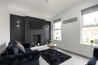 Image 1 for 2 47 Castlereagh Street