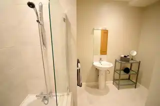 Apt 2 23 Knock RoadImage 16