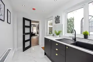 68 London StreetImage 15