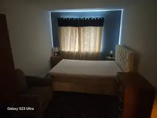 8 Brown SquareImage 6