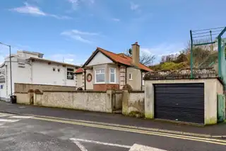 Image 4 for 15 Bayview Road