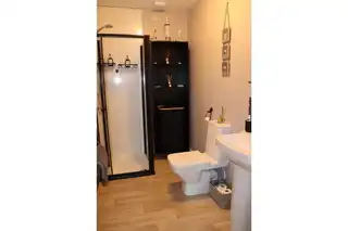 14 Bleach Green ApartmentsImage 7