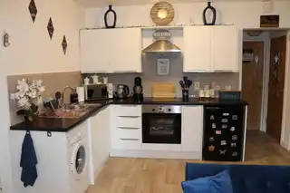 14 Bleach Green ApartmentsImage 4