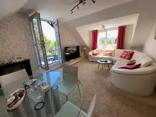 Apt 6 23 Knock Road, Apt 6Image 3
