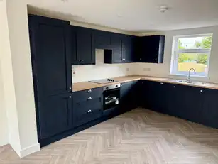 17A Foyle CrescentImage 4
