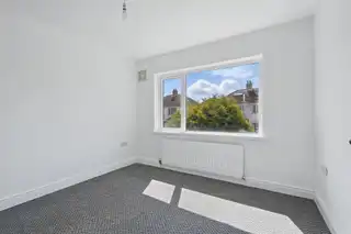 32 Sunderland RoadImage 13