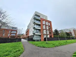 Image 1 for 27 The Keel Building