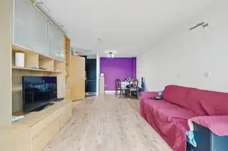 32 Quay GateImage 6