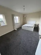 15 Clarehill LaneImage 9