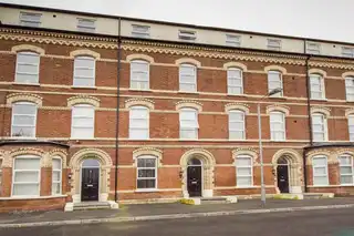 Image 1 for 2, 13, Kinnaird Terrace
