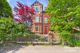 Image 1 for 4, 344 Antrim Road