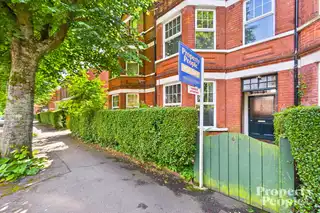 Image 1 for 17 Glandore Avenue