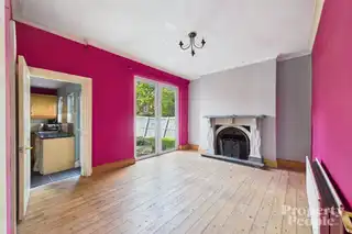12 Chestnut GardensImage 7