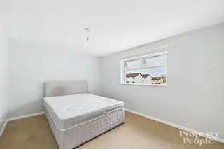 9 Carlisle SquareImage 13