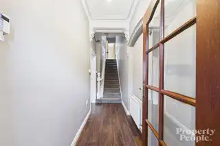 16 Clifton DriveImage 5