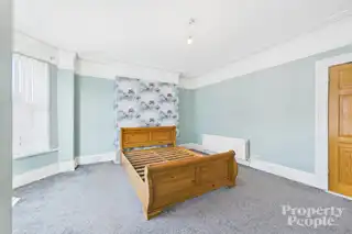 16 Clifton DriveImage 17