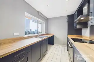 16 Clifton DriveImage 11