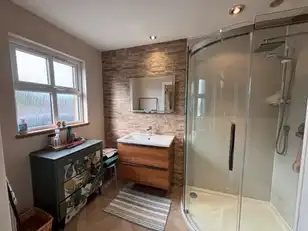63 Katesbridge RoadImage 15