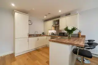 Apt 12 120 Upper Newtownards RoadImage 7