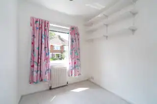 10 Ascot GardensImage 19