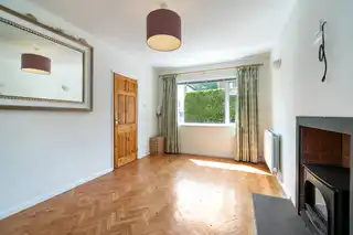10 Ascot GardensImage 5
