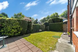 10 Ascot GardensImage 24