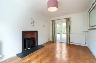 10 Ascot GardensImage 6