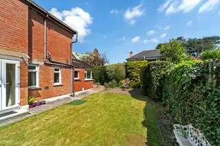 10 Ascot GardensImage 26