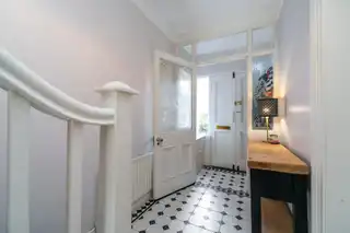32 Wandsworth GardensImage 16