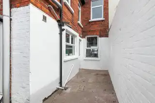 77 Richardson StreetImage 22