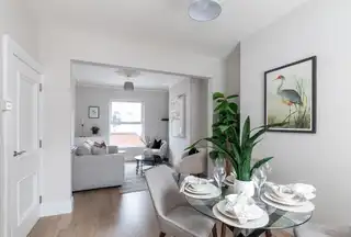 77 Richardson StreetImage 4