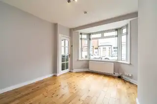 9 Lichfield AvenueImage 5