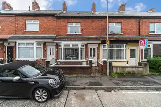 Image 1 for 9 Lichfield Avenue