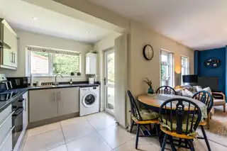 28 Wandsworth GardensImage 9