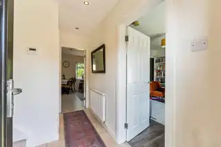 28 Wandsworth GardensImage 2