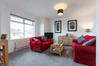 3 Glendale CourtImage 7
